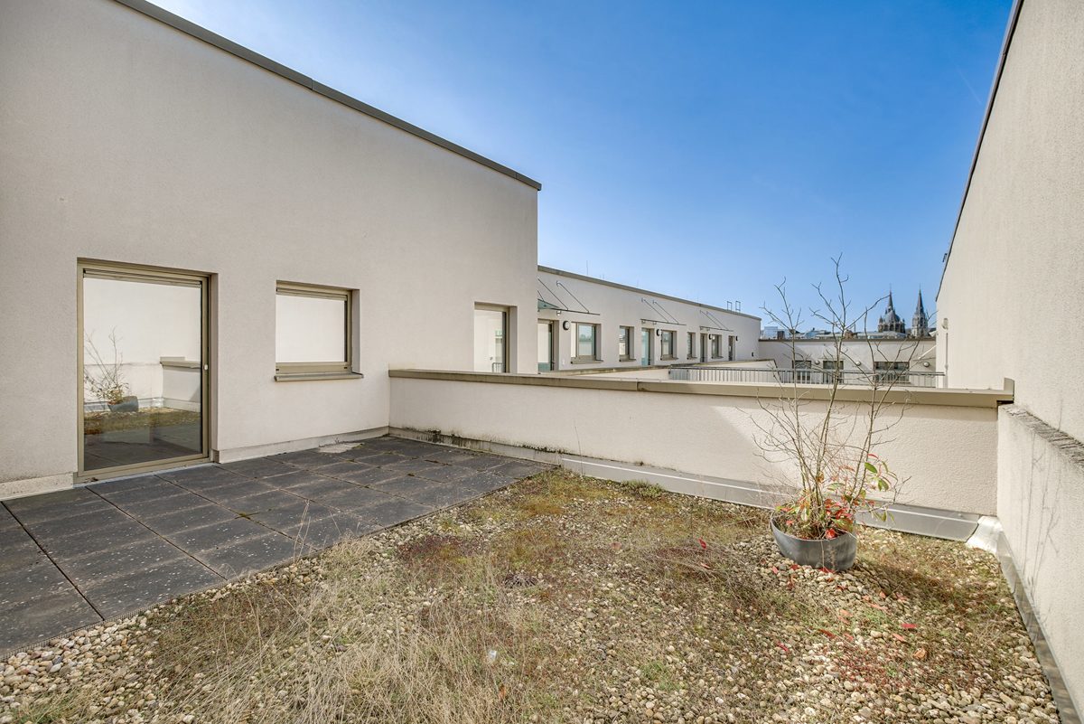 Immobilienangebot - Aachen - Alle - Stylische 4 Zimmer Wohnung mit individuell nutzbaren Balkonen in zentraler Innenstadtlage