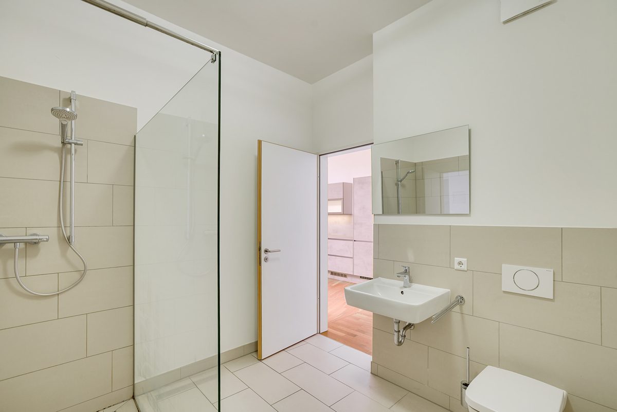 Immobilienangebot - Aachen - Alle - Stylische 4 Zimmer Wohnung mit individuell nutzbaren Balkonen in zentraler Innenstadtlage