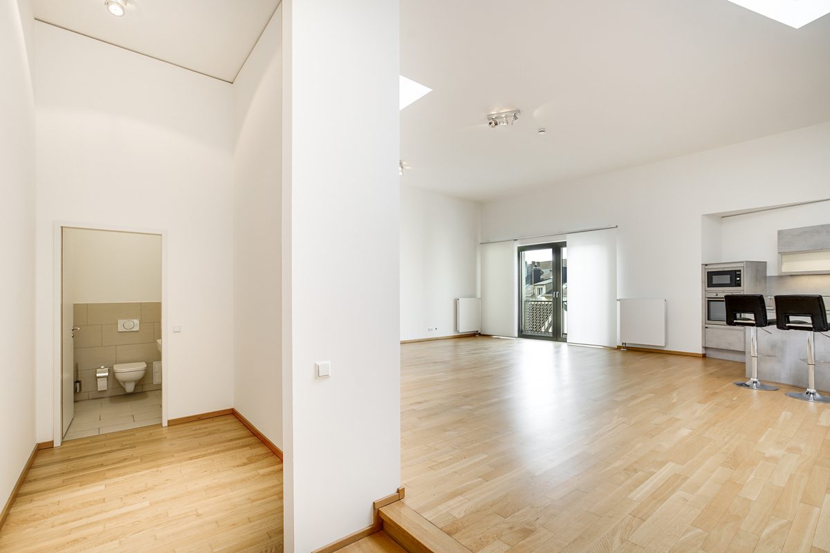 Immobilienangebot - Aachen - Alle - Stylische 4 Zimmer Wohnung mit individuell nutzbaren Balkonen in zentraler Innenstadtlage