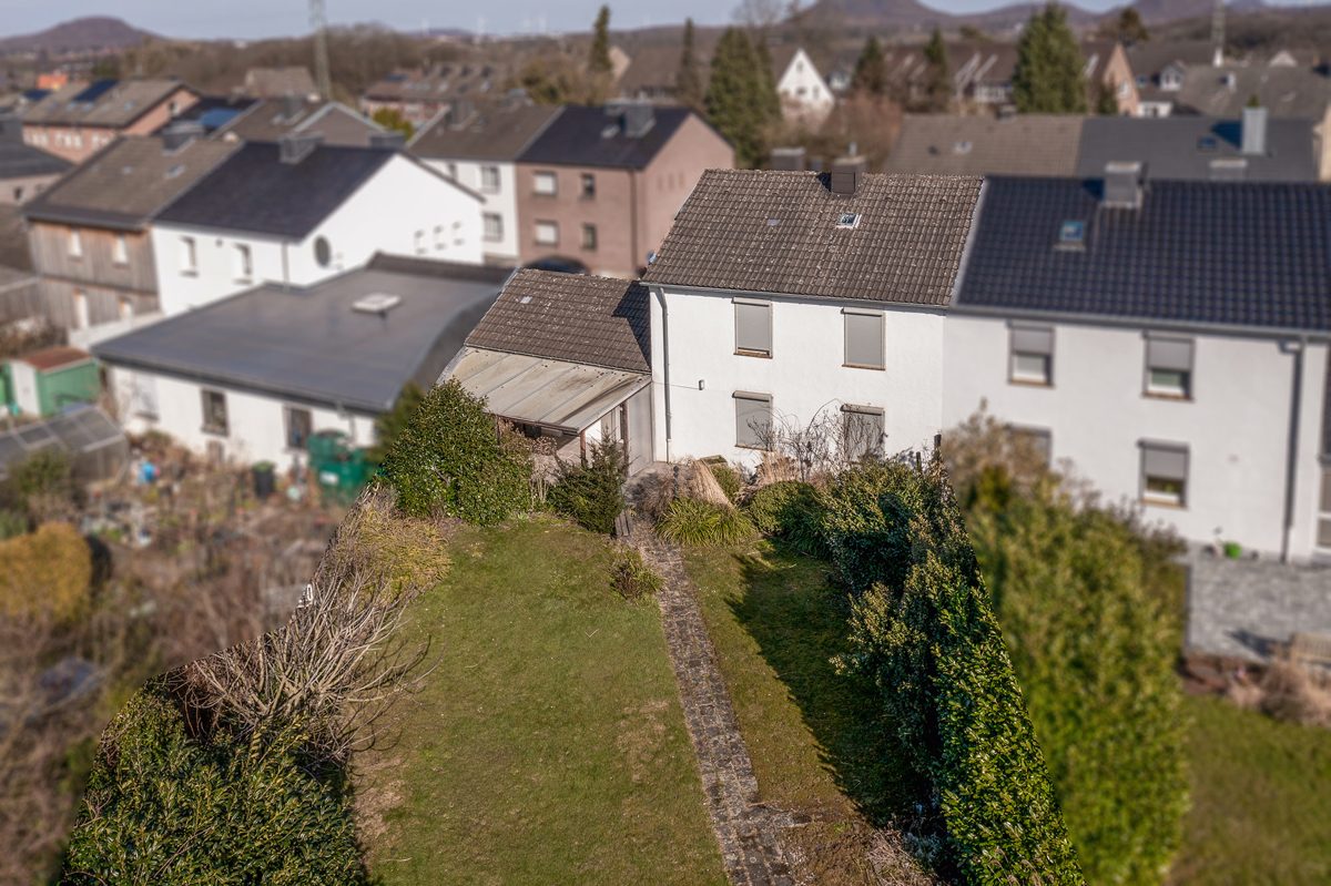 Immobilienangebot - Herzogenrath - Alle - Charmante Doppelhaushälfte in verkehrsberuhigter Lage von Herzogenrath-Straß