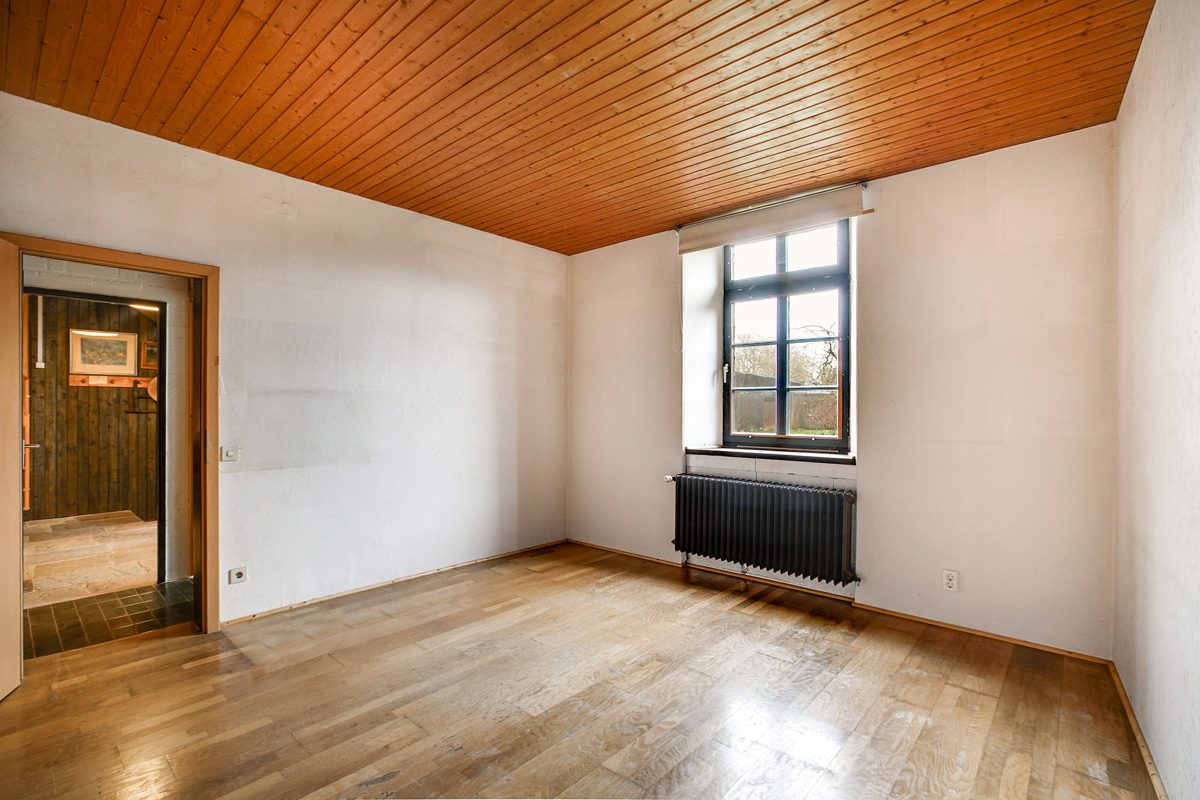 Immobilienangebot - Niederzier - Alle - Bauernhaus mit Hofcharakter und Einliegerwohnung auf großzügigem Grundstück in Niederzier