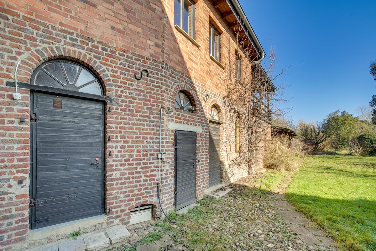Immobilienangebot - Niederzier - Alle - Bauernhaus mit Hofcharakter und Einliegerwohnung auf großzügigem Grundstück in Niederzier