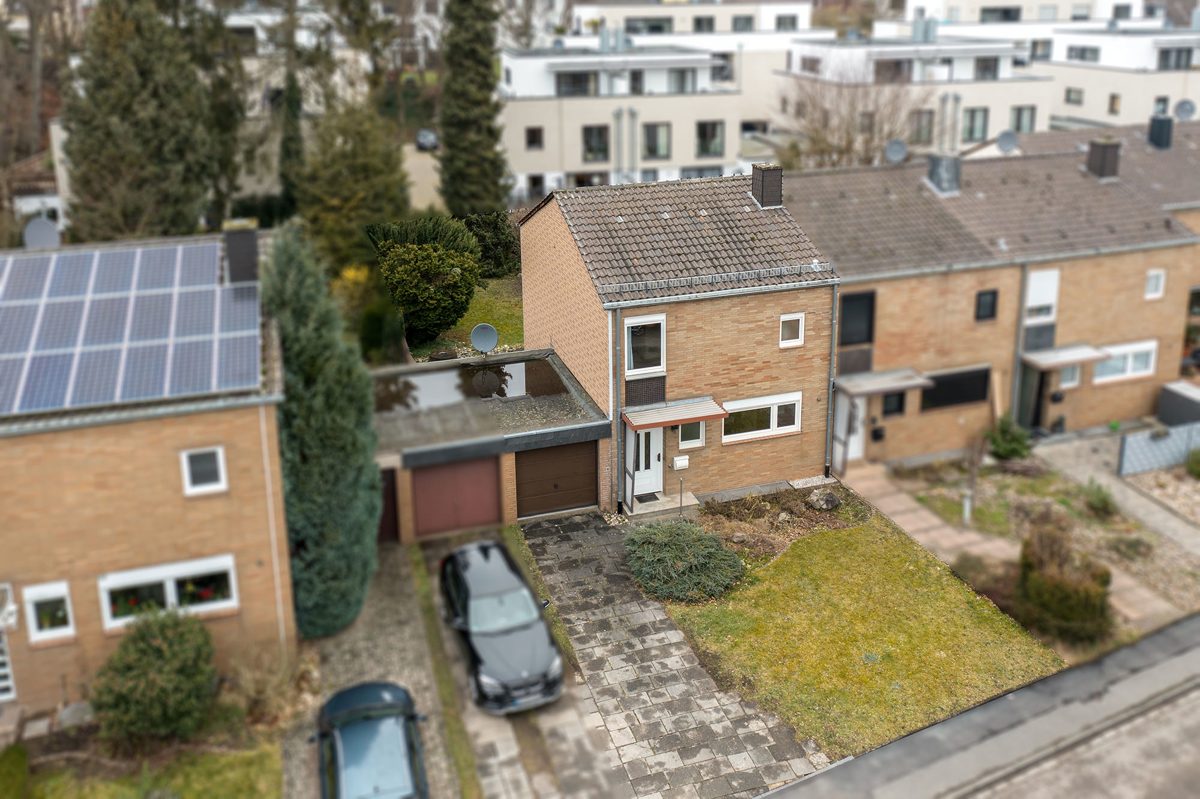 Immobilienangebot - Pulheim - Alle - Durchdachtes Reiheneckhaus in TOP- Wohnlage von Pulheim-Brauweiler
