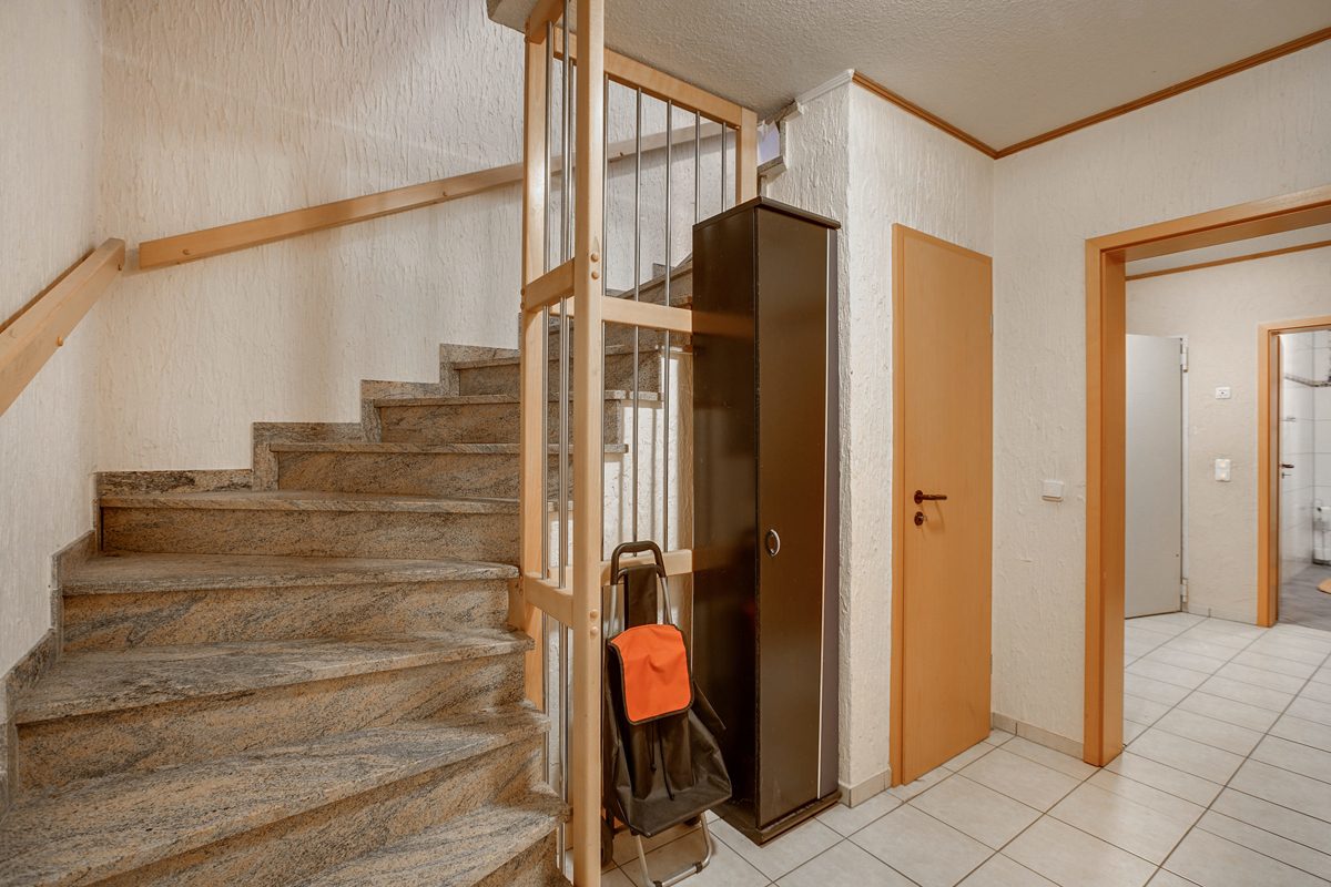 Immobilienangebot - Alsdorf - Alle - Energieeffizientes, familienfreundliches Ein-/ Zweifamilienhaus in beliebter Wohnlage von Alsdorf