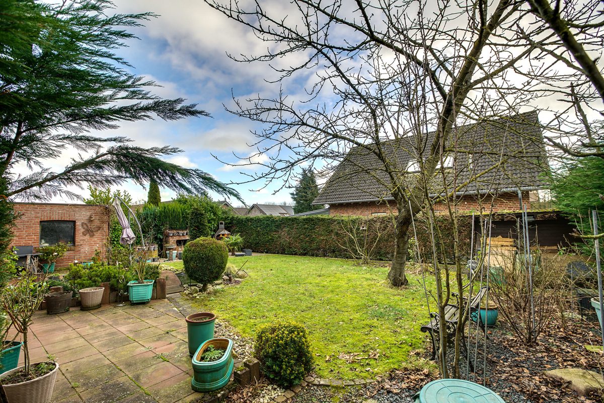 Immobilienangebot - Alsdorf - Alle - Energieeffizientes, familienfreundliches Ein-/ Zweifamilienhaus in beliebter Wohnlage von Alsdorf
