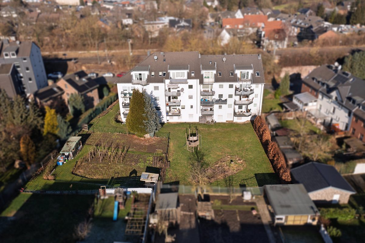 Immobilienangebot - Aachen / Eilendorf - Alle - Attraktives Immobilienpaket: Zwei neuwertige Mehrfamilienhäuser in Aachen- Eilendorf