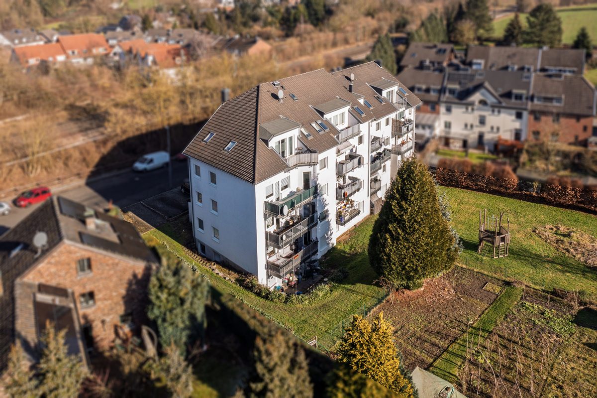 Immobilienangebot - Aachen / Eilendorf - Alle - Attraktives Immobilienpaket: Zwei neuwertige Mehrfamilienhäuser in Aachen- Eilendorf