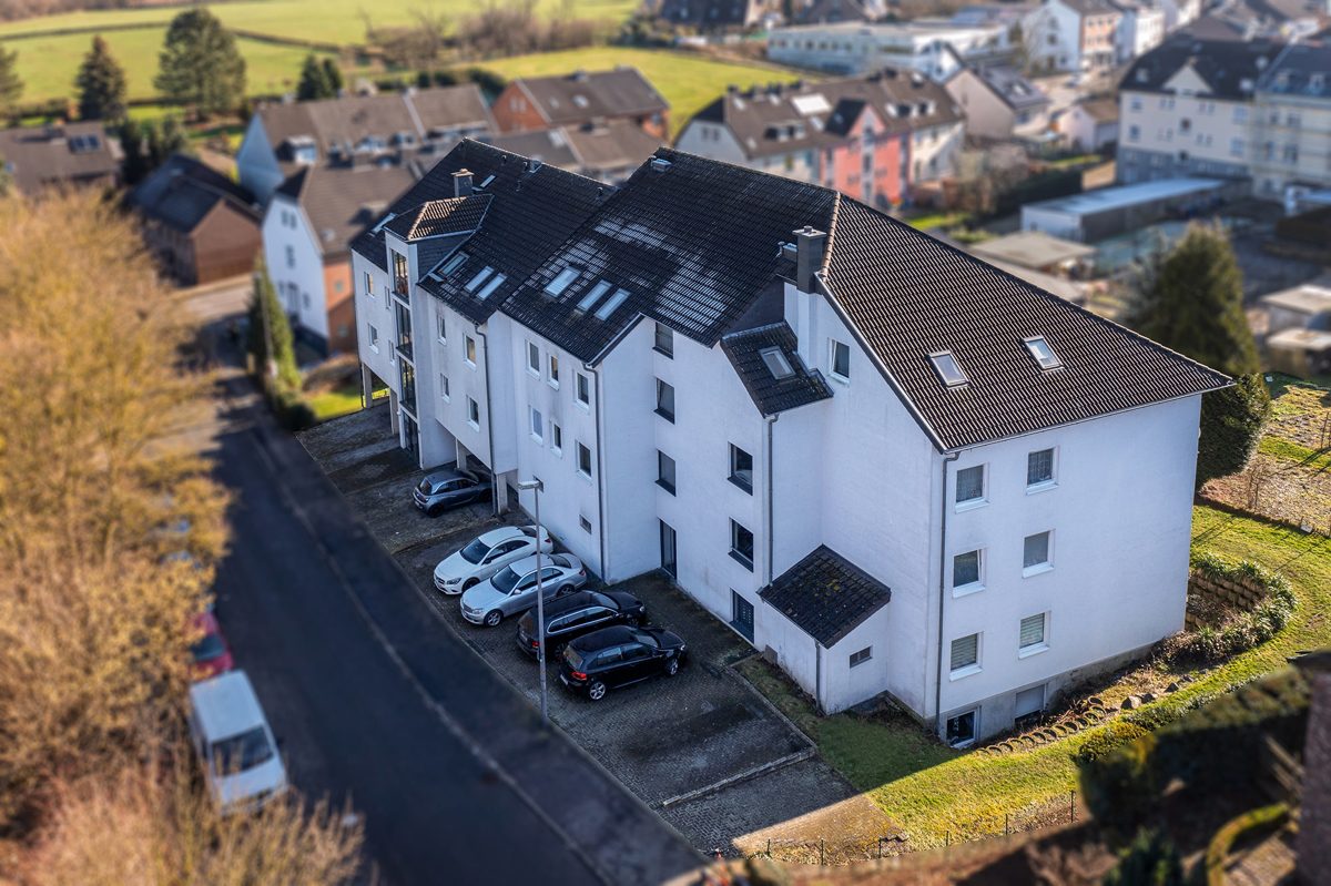 Immobilienangebot - Aachen / Eilendorf - Alle - Attraktives Immobilienpaket: Zwei neuwertige Mehrfamilienhäuser in Aachen- Eilendorf