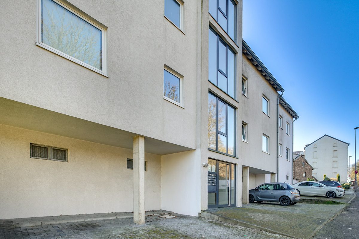 Immobilienangebot - Aachen / Eilendorf - Alle - Attraktives Immobilienpaket: Zwei neuwertige Mehrfamilienhäuser in Aachen- Eilendorf