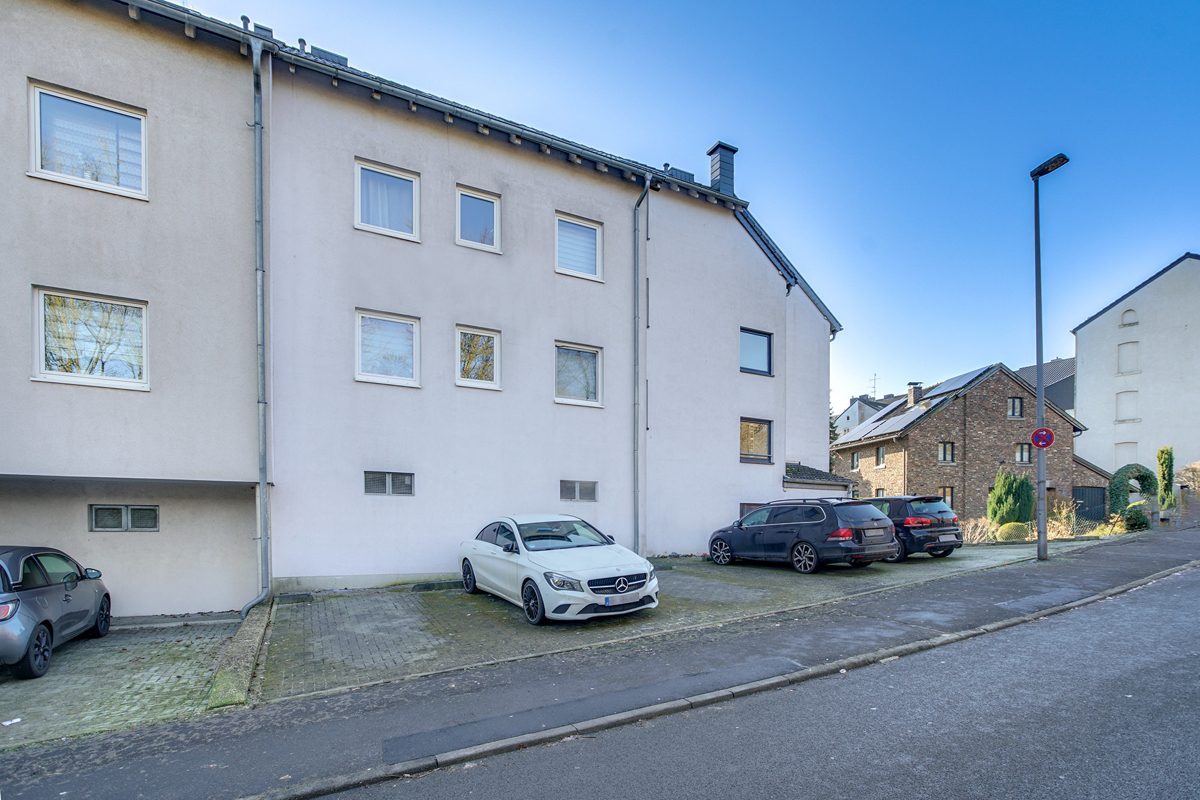 Immobilienangebot - Aachen / Eilendorf - Alle - Attraktives Immobilienpaket: Zwei neuwertige Mehrfamilienhäuser in Aachen- Eilendorf