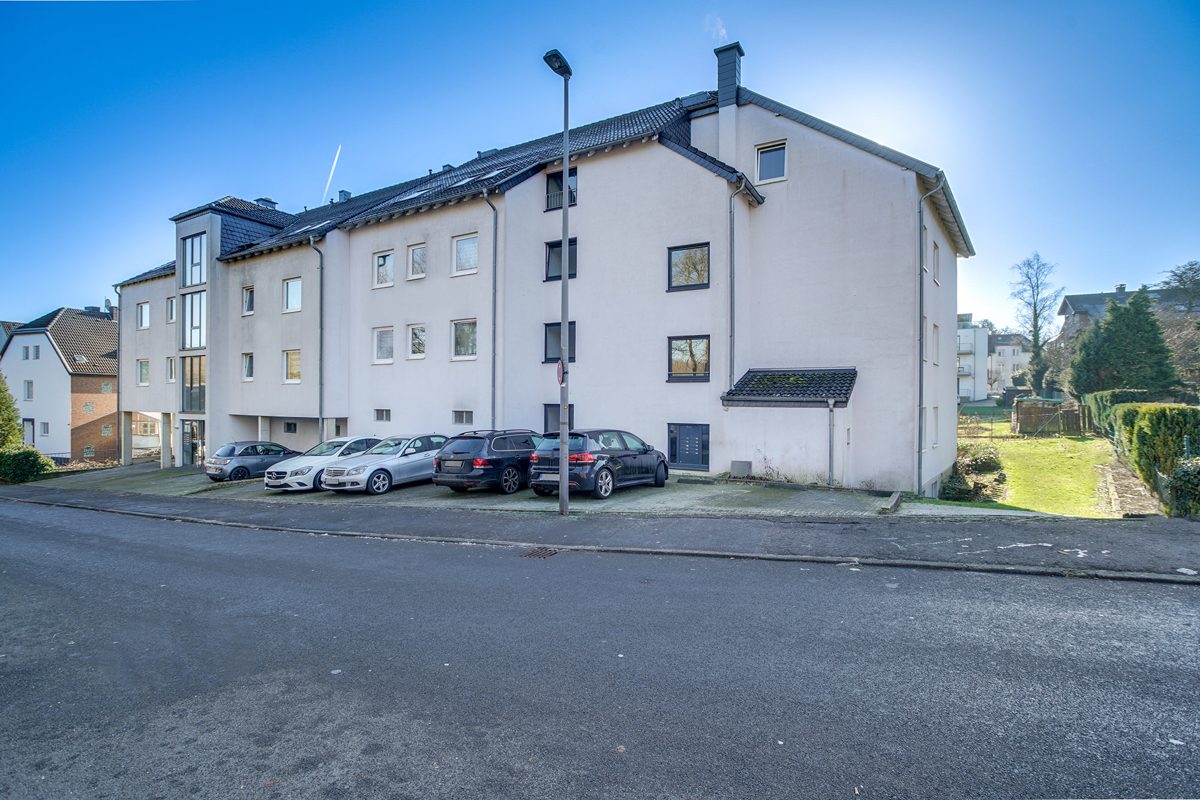 Immobilienangebot - Aachen / Eilendorf - Alle - Attraktives Immobilienpaket: Zwei neuwertige Mehrfamilienhäuser in Aachen- Eilendorf
