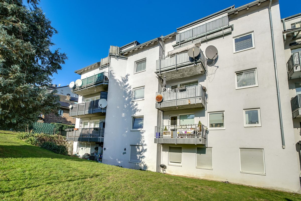 Immobilienangebot - Aachen / Eilendorf - Alle - Attraktives Immobilienpaket: Zwei neuwertige Mehrfamilienhäuser in Aachen- Eilendorf