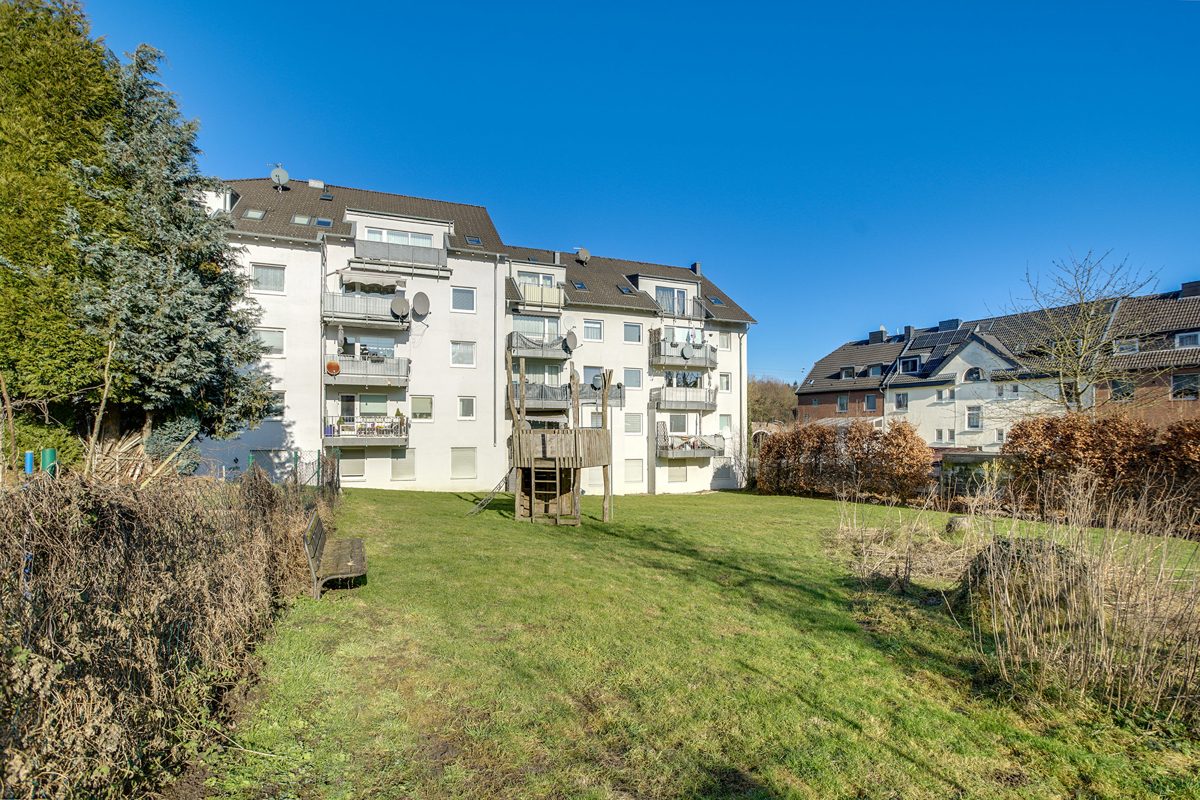 Immobilienangebot - Aachen / Eilendorf - Alle - Attraktives Immobilienpaket: Zwei neuwertige Mehrfamilienhäuser in Aachen- Eilendorf