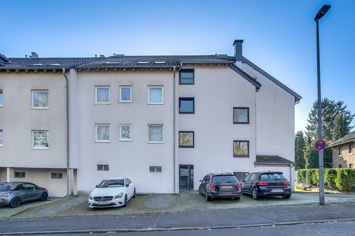 Immobilienangebot - Aachen / Eilendorf - Alle - Attraktives Immobilienpaket: Zwei neuwertige Mehrfamilienhäuser in Aachen- Eilendorf