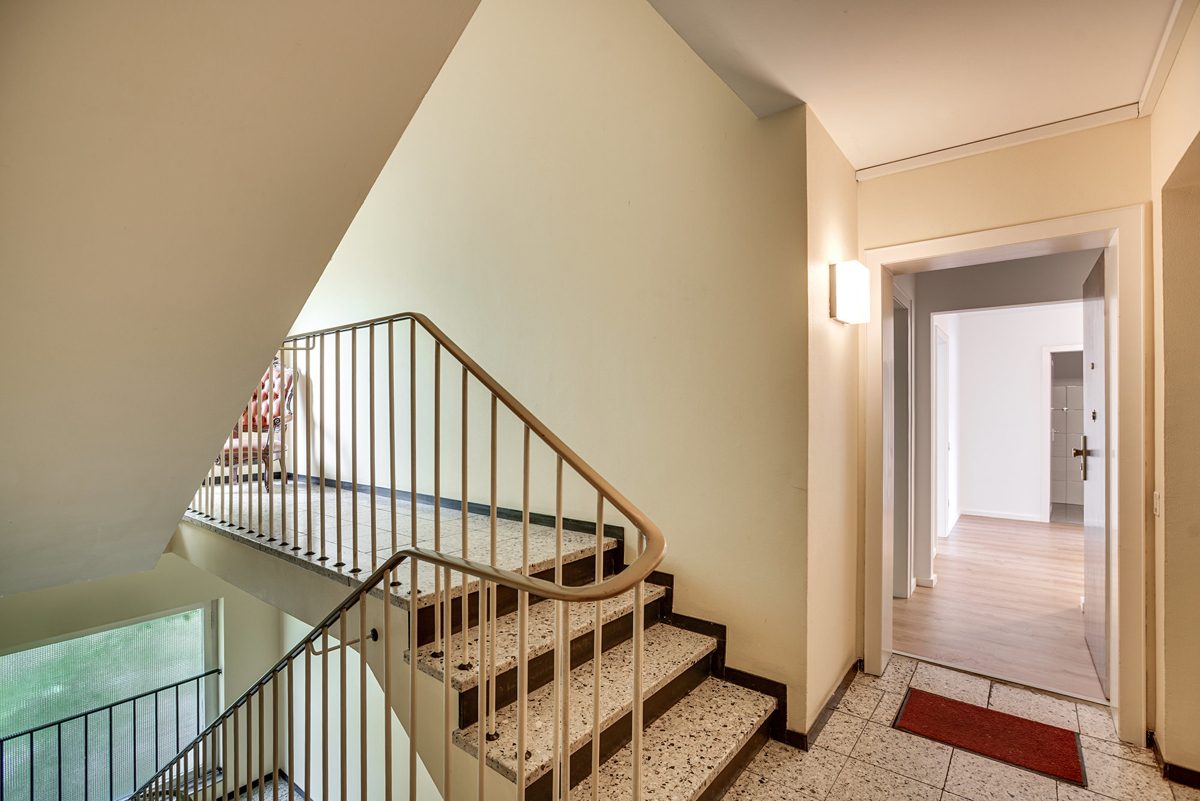 Immobilienangebot - Aachen - Alle - Modernisierte 2 Zimmer Wohnung mit Balkon in zentraler Innenstadtlage von Aachen