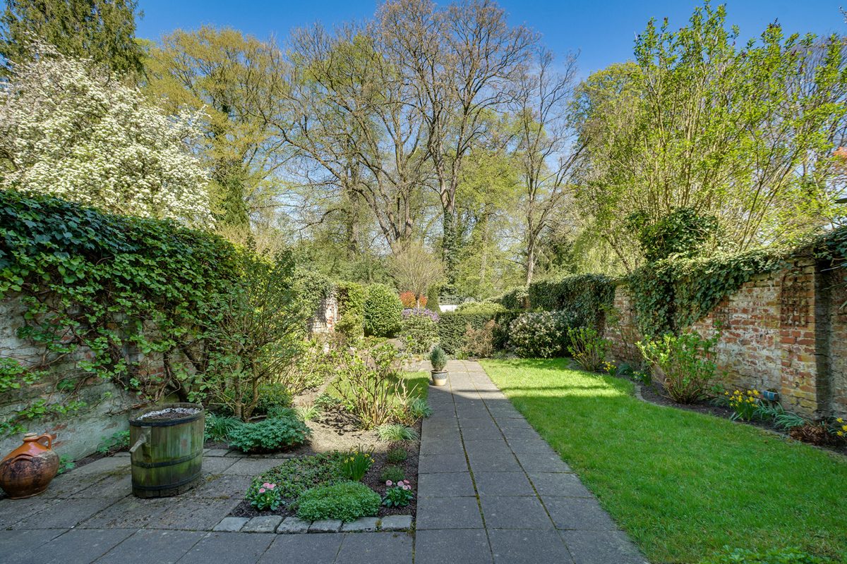 Immobilienangebot - Aachen - Alle - Westpark - Zweifamilienhaus - Stadthaus mit traumhaftem Garten & vielseitigen Nutzungsmöglichkeiten