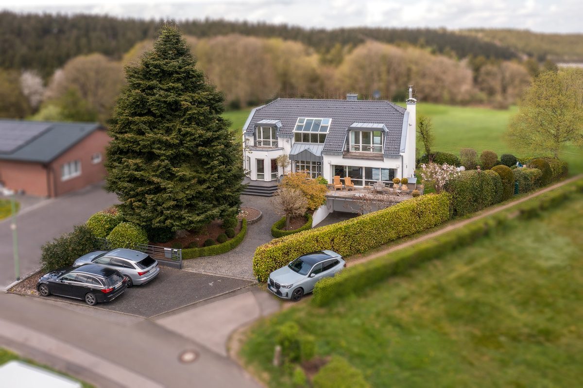 Immobilienangebot - Roetgen - Alle - Traumhaftes Einfamilienhaus mit unverbaubarem Blick in Roetgen-Rott