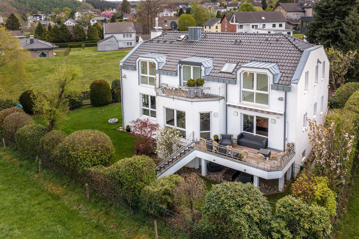 Immobilienangebot - Roetgen - Alle - Traumhaftes Einfamilienhaus mit unverbaubarem Blick in Roetgen-Rott