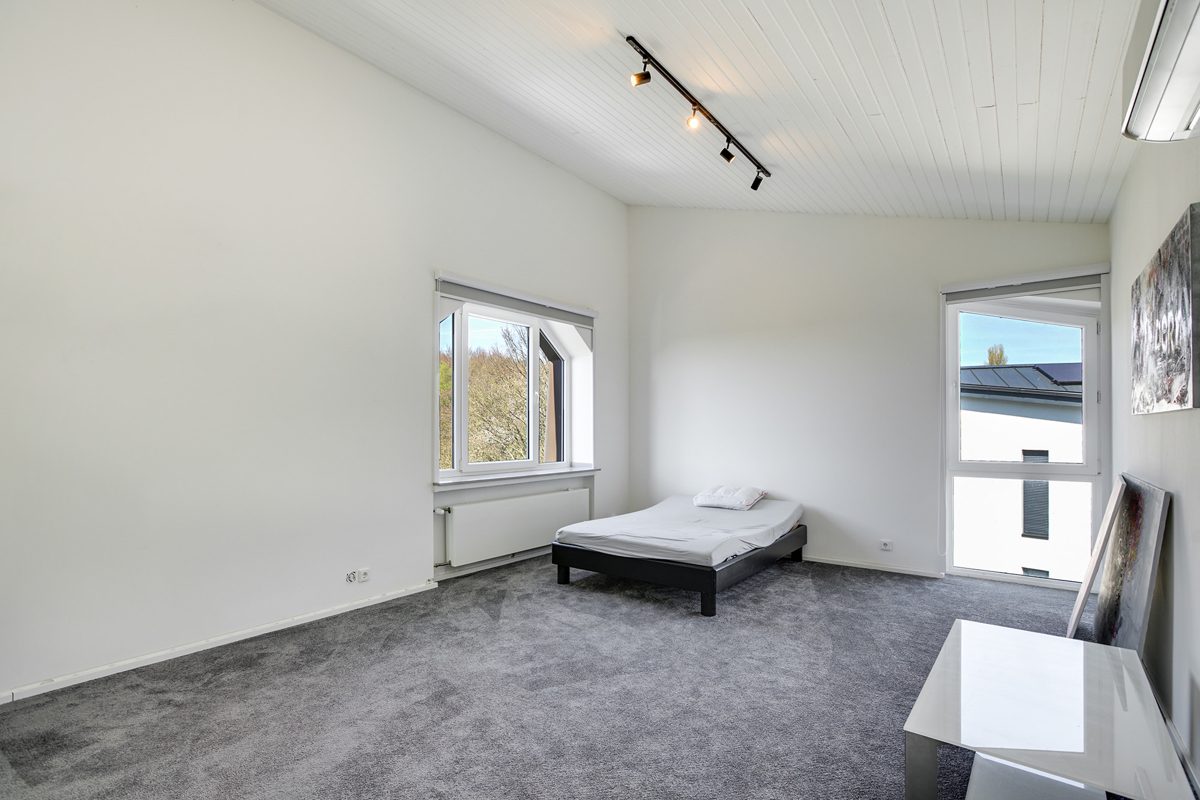 Immobilienangebot - Alsdorf - Alle - Ihr neues Zuhause in Toplage-  Großzügiges Ein-/Zweifamilienhaus in bevorzugter Wohnlage von Alsdorf