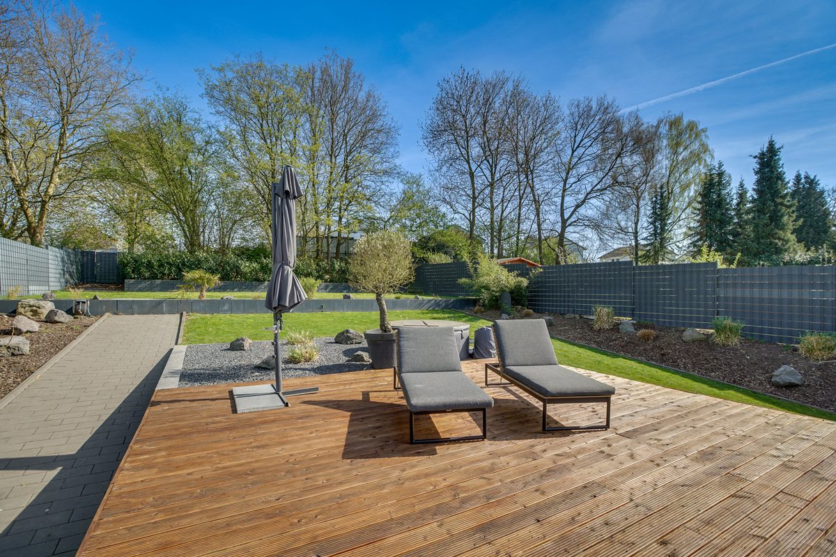 Immobilienangebot - Alsdorf - Alle - Ihr neues Zuhause in Toplage-  Großzügiges Ein-/Zweifamilienhaus in bevorzugter Wohnlage von Alsdorf