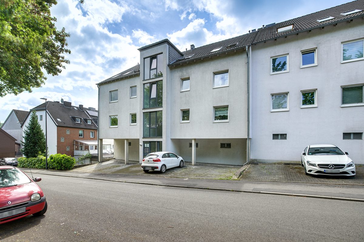 Immobilienangebot - Aachen / Eilendorf - Alle - Neuwertiges Mehrfamilienhaus in Aachen- Eilendorf