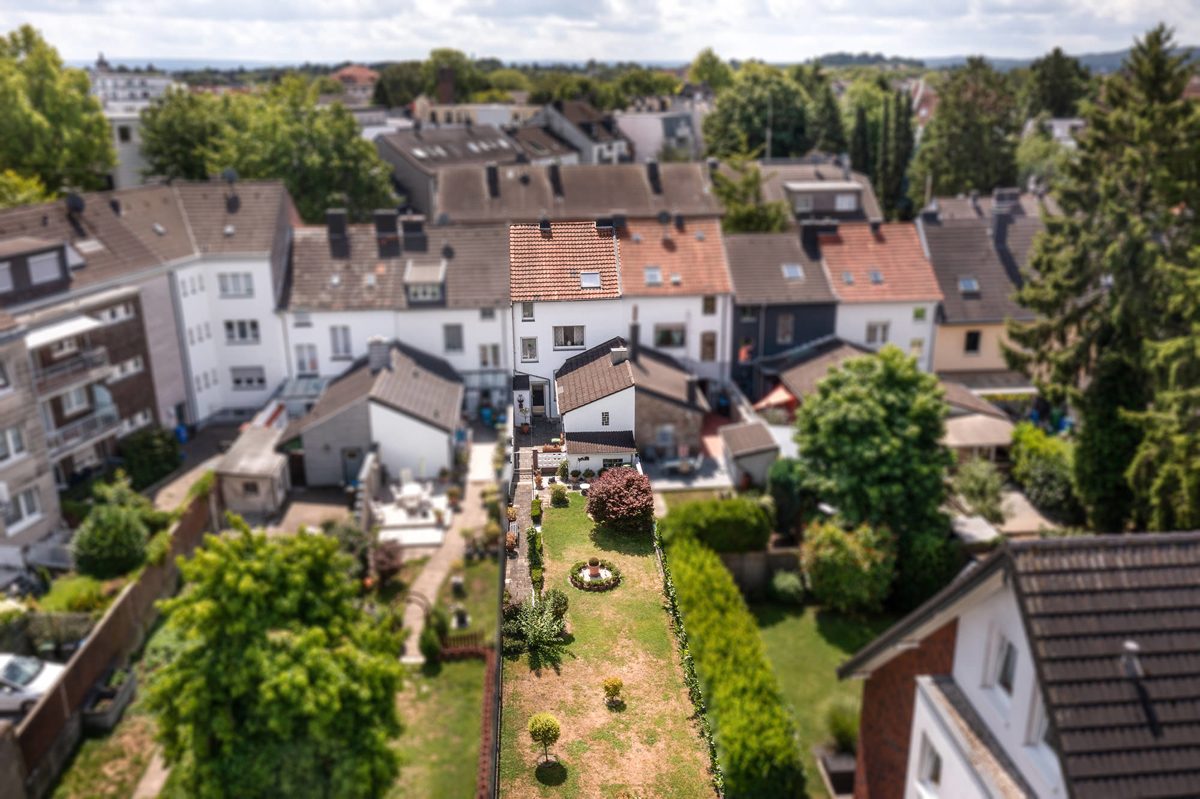 Immobilienangebot - Würselen - Alle - Familienfreundliches Reihenhaus mit Garten und vielseitigen Nutzungsmöglichkeiten in Würselen