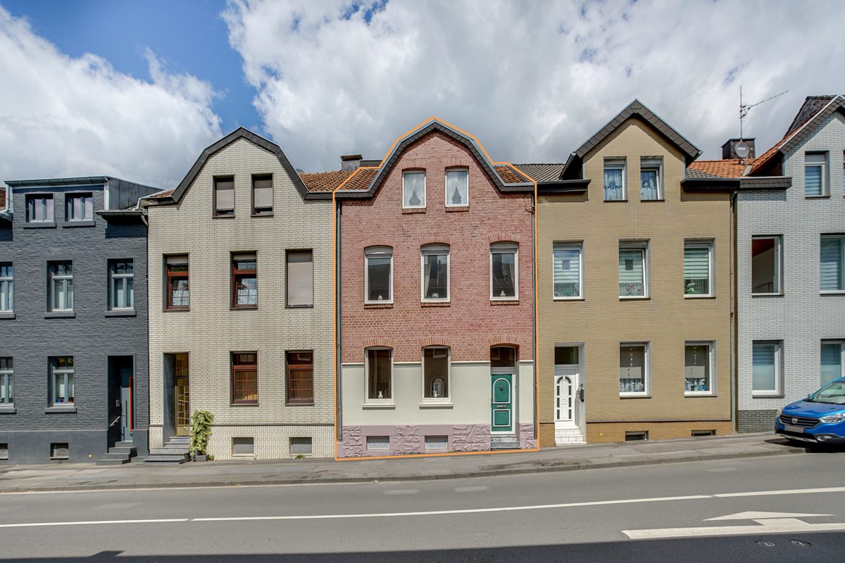 Immobilienangebot - Würselen - Alle - Familienfreundliches Reihenhaus mit Garten und vielseitigen Nutzungsmöglichkeiten in Würselen