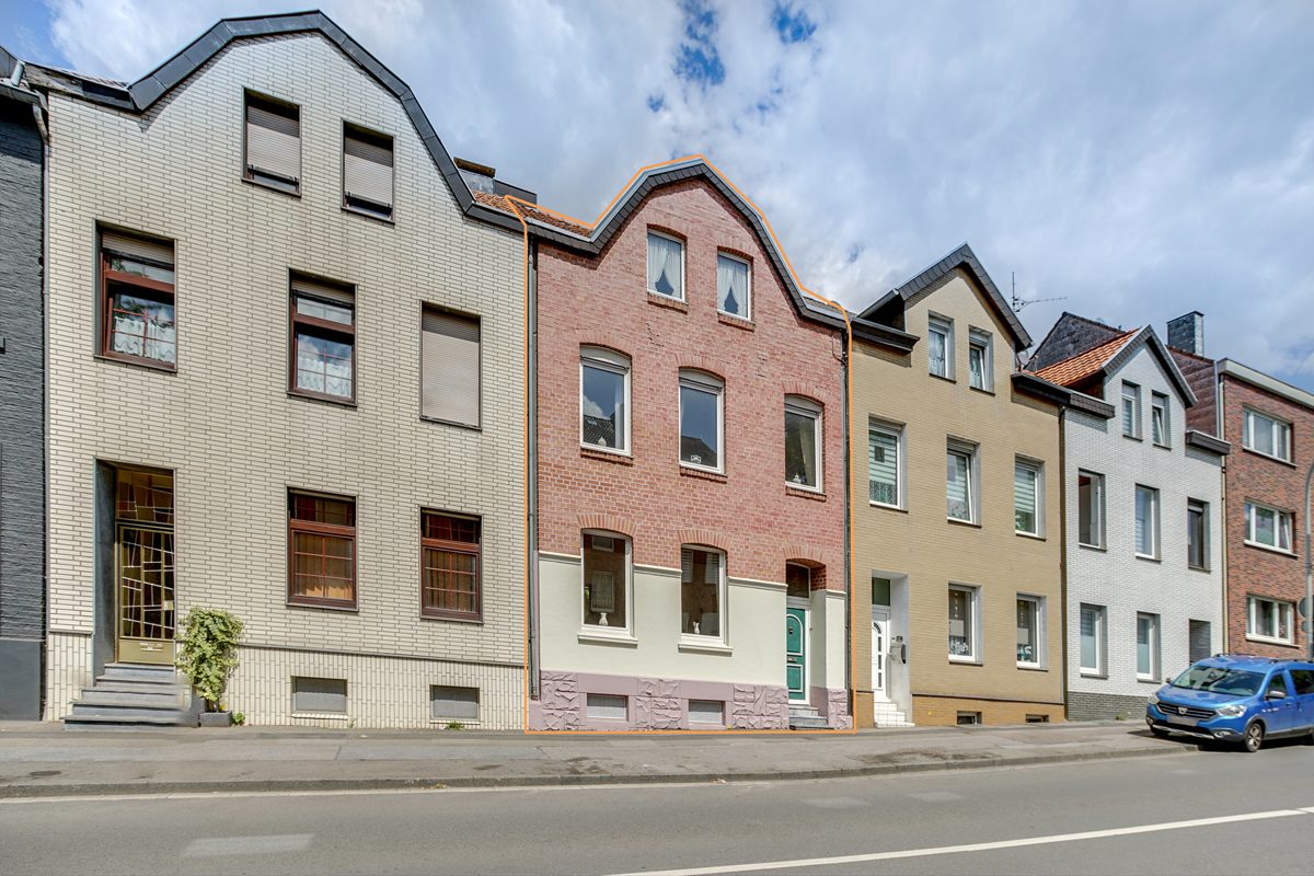 Immobilienangebot - Würselen - Alle - Familienfreundliches Reihenhaus mit Garten und vielseitigen Nutzungsmöglichkeiten in Würselen