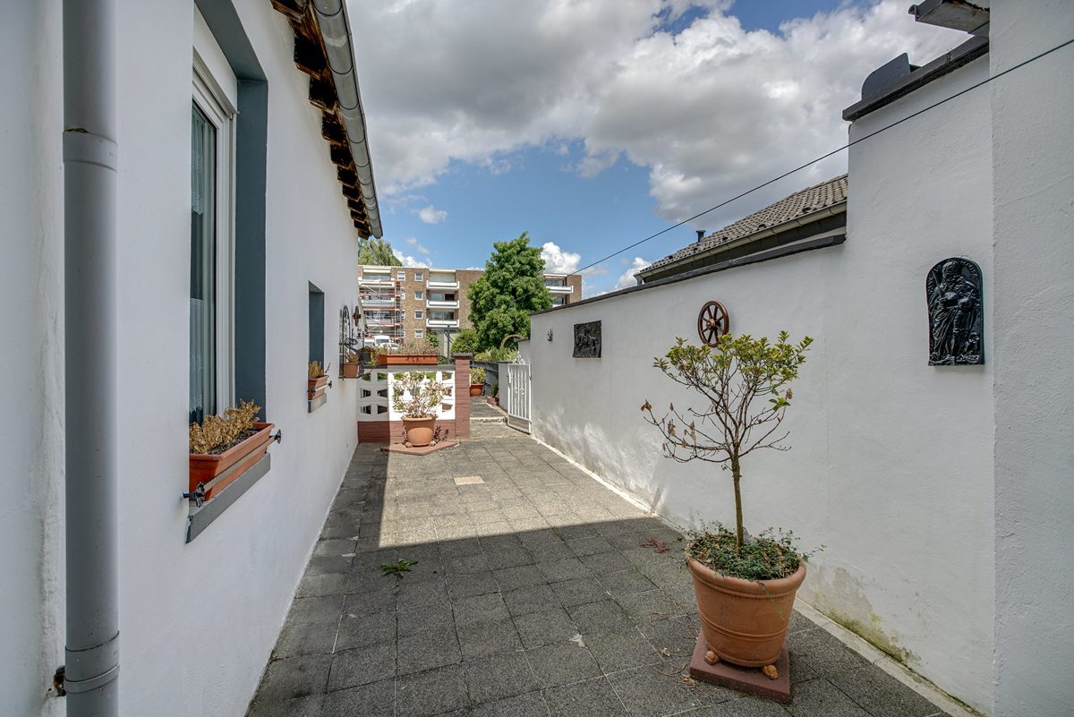 Immobilienangebot - Würselen - Alle - Familienfreundliches Reihenhaus mit Garten und vielseitigen Nutzungsmöglichkeiten in Würselen