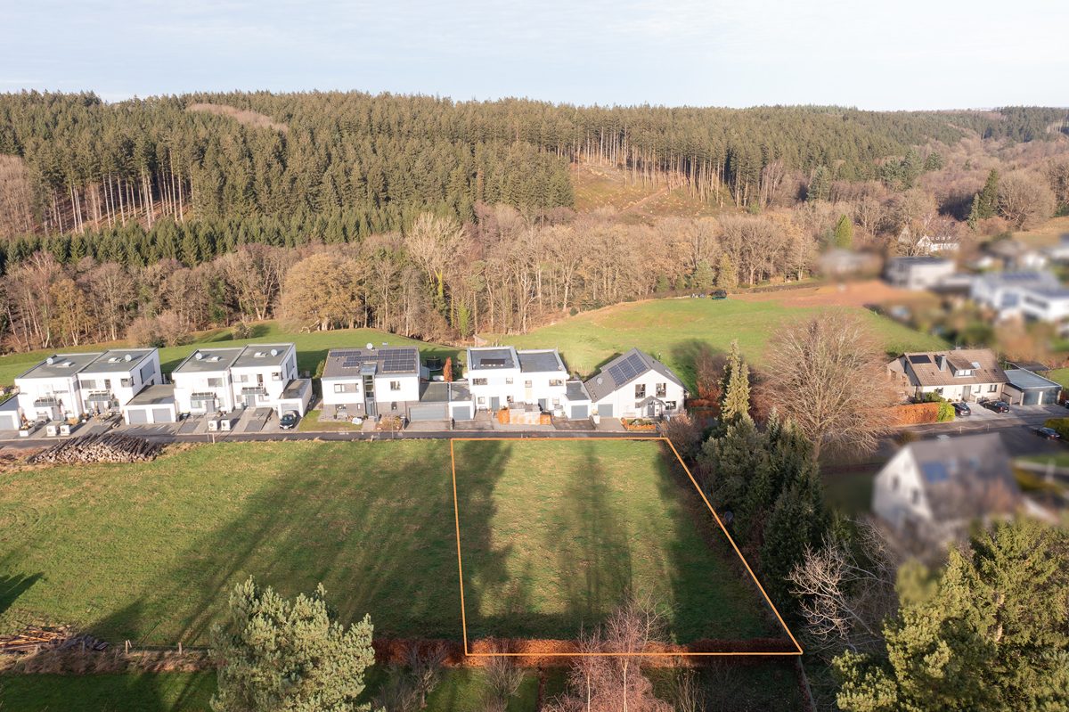 Immobilienangebot - Roetgen / Rott - Grundstücke - Starten Sie Ihr Traumhaus: Sonniges Baugrundstück in idyllischer lage