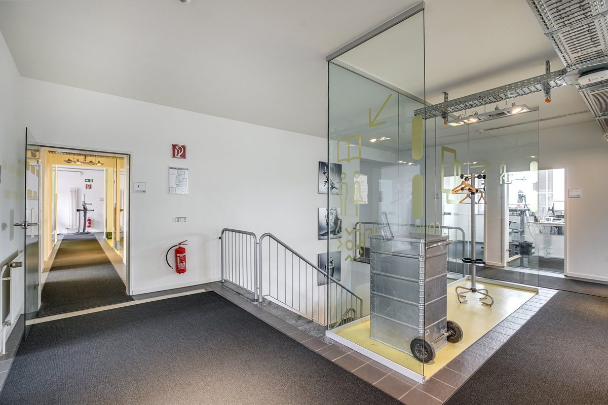 Immobilienangebot - Aachen - Alle - Attraktiver Firmensitz in Aachen – Repräsentatives Bürogebäude mit Entwicklungspotenzial