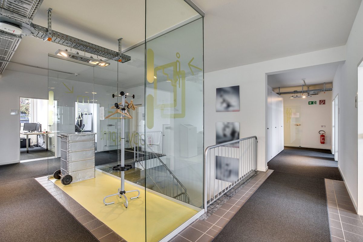 Immobilienangebot - Aachen - Alle - Attraktiver Firmensitz in Aachen – Repräsentatives Bürogebäude mit Entwicklungspotenzial