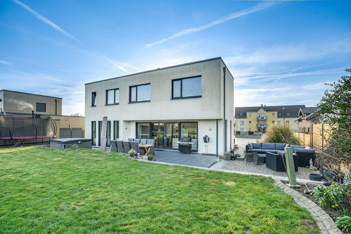 Immobilienangebot - Alsdorf / Hoengen - Alle - Top Lage trifft moderne Wohnqualität - Freistehendes Einfamilienhaus in Alsdorf
