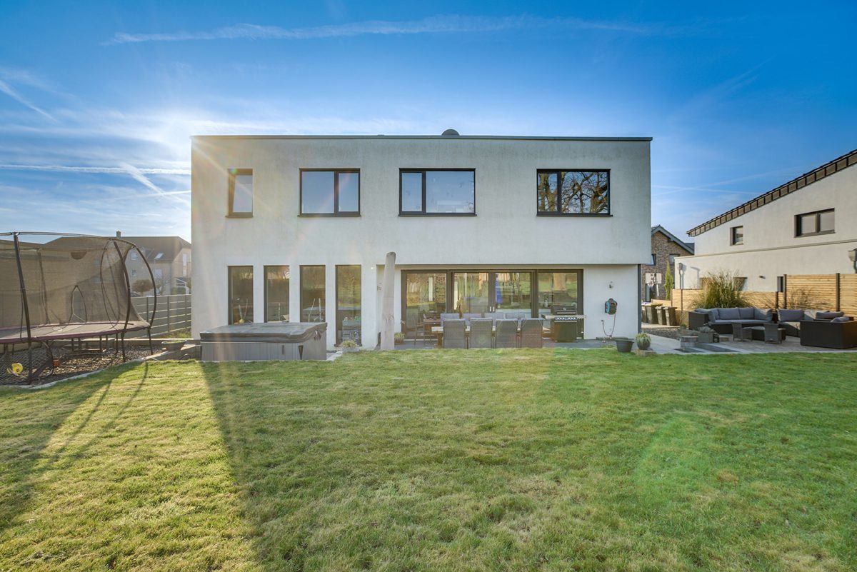 Immobilienangebot - Alsdorf / Hoengen - Alle - Top Lage trifft moderne Wohnqualität - Freistehendes Einfamilienhaus in Alsdorf
