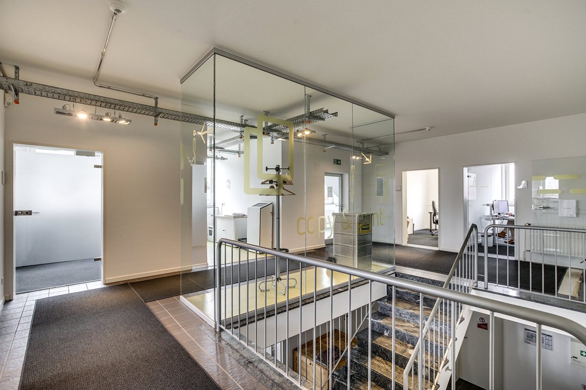 Immobilienangebot - Aachen - Alle - Attraktiver Firmensitz in Aachen – Repräsentatives Bürogebäude mit Entwicklungspotenzial