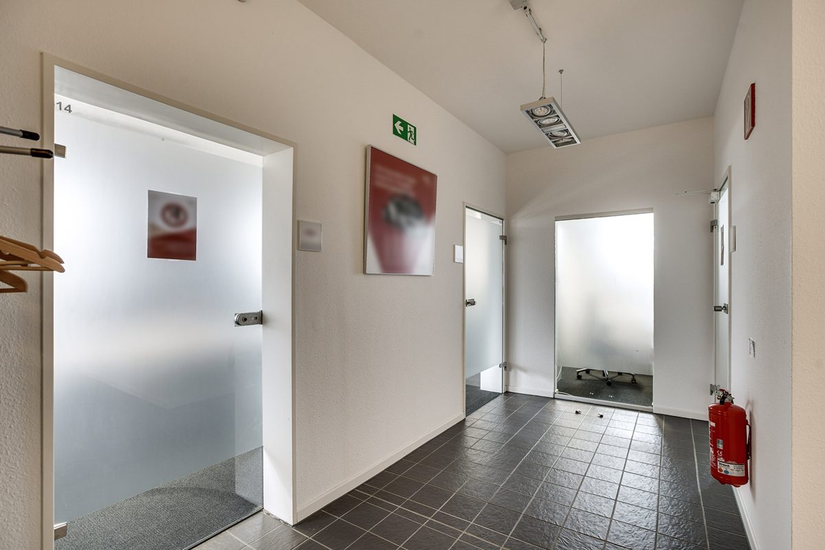 Immobilienangebot - Aachen - Alle - Attraktiver Firmensitz in Aachen – Repräsentatives Bürogebäude mit Entwicklungspotenzial