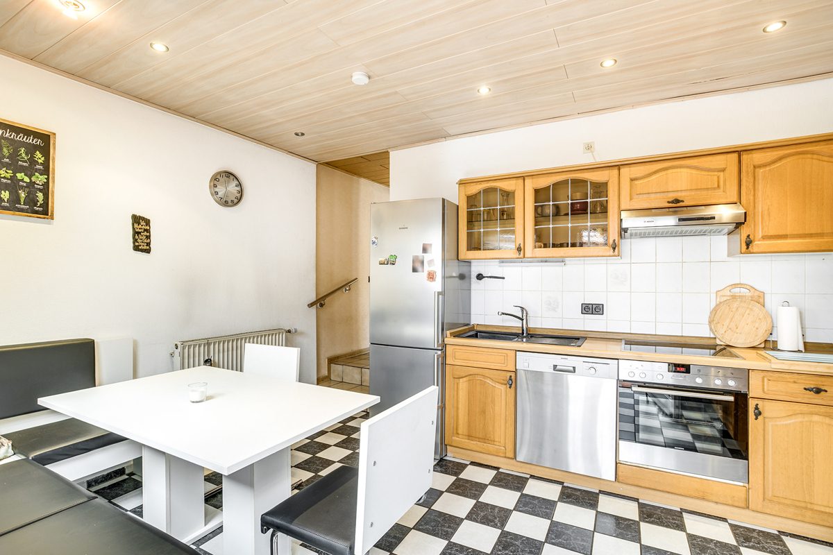 Immobilienangebot - Übach-Palenberg - Alle - Charmantes Reihenendhaus für kleine Familien in Übach-Palenberg/Boscheln