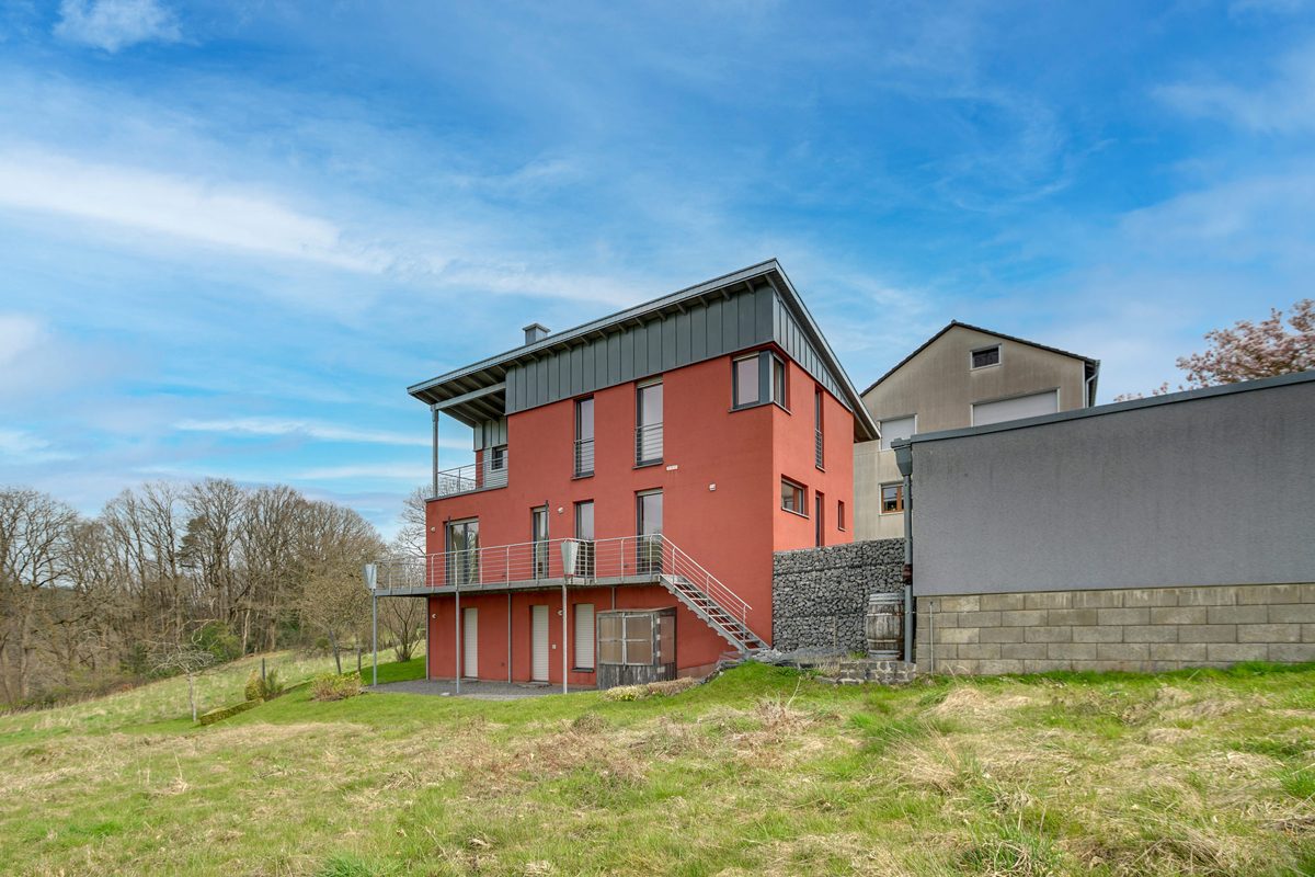 Immobilienangebot - Roetgen - Alle - Energieeffizientes Einfamilienhaus mit ausgebauten Nutzflächen und Ausblick in Roetgen-Rott