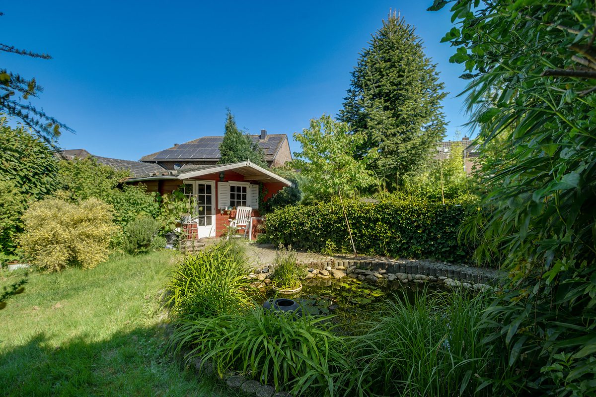Immobilienangebot - Geilenkirchen - Alle - Großzügiges Ein-/Zweifamilienhaus mit viel Platz, Erweiterungen und familienfreundlichem Grundstück