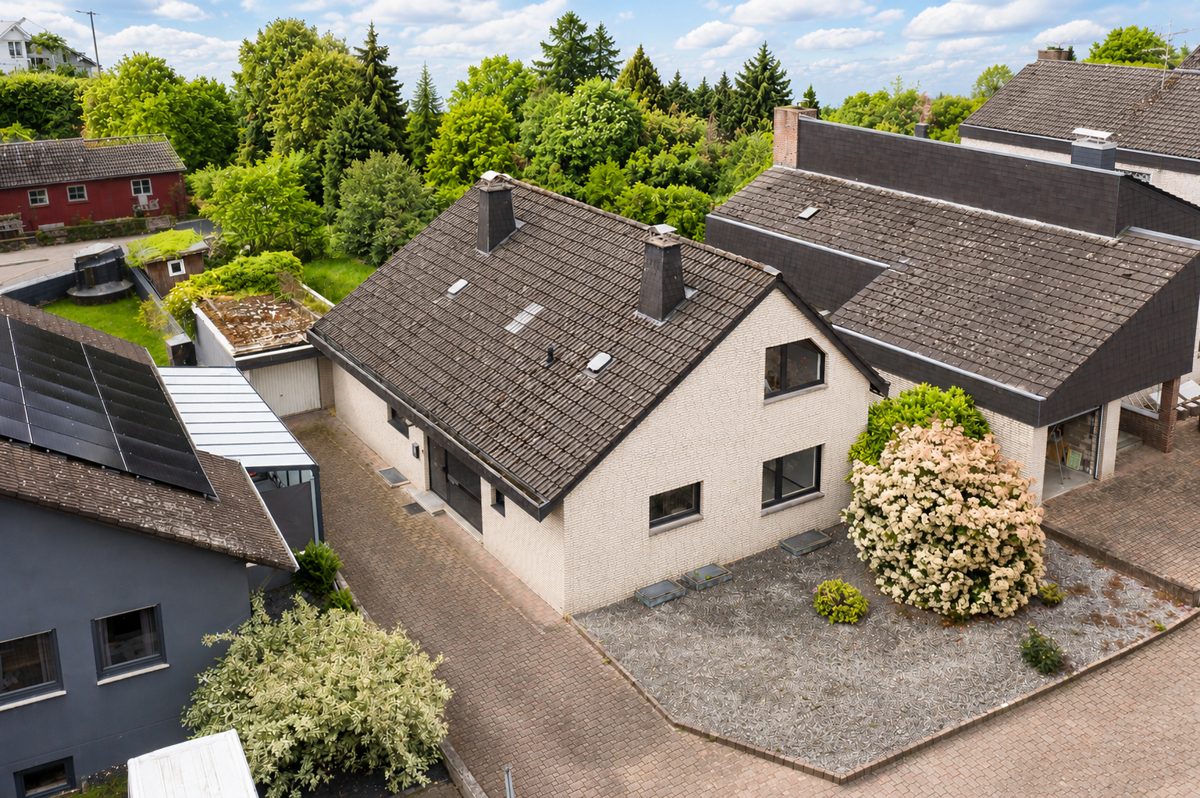 Immobilienangebot - Aldenhoven - Alle - Raum für Familie, Ruhe und Lebensqualität – Freistehendes Wohnhaus mit besonderem Charakter
