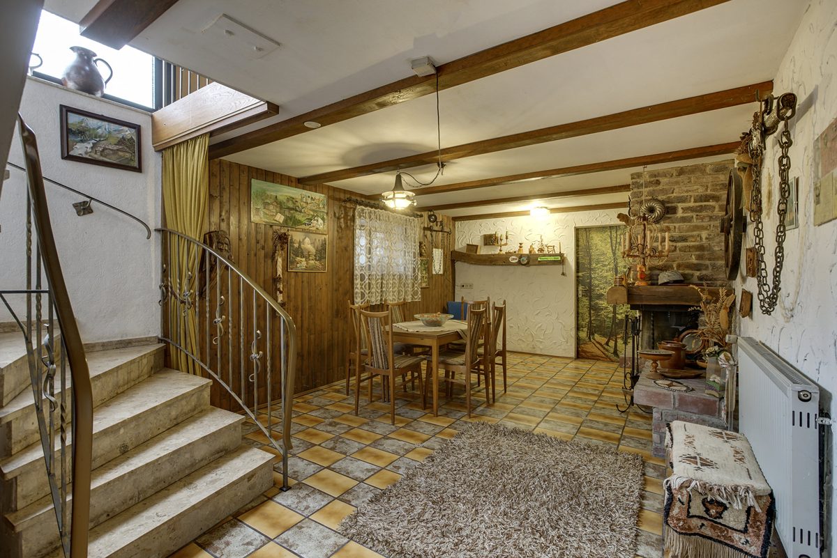Immobilienangebot - Aldenhoven - Alle - Raum für Familie, Ruhe und Lebensqualität – Freistehendes Wohnhaus mit besonderem Charakter