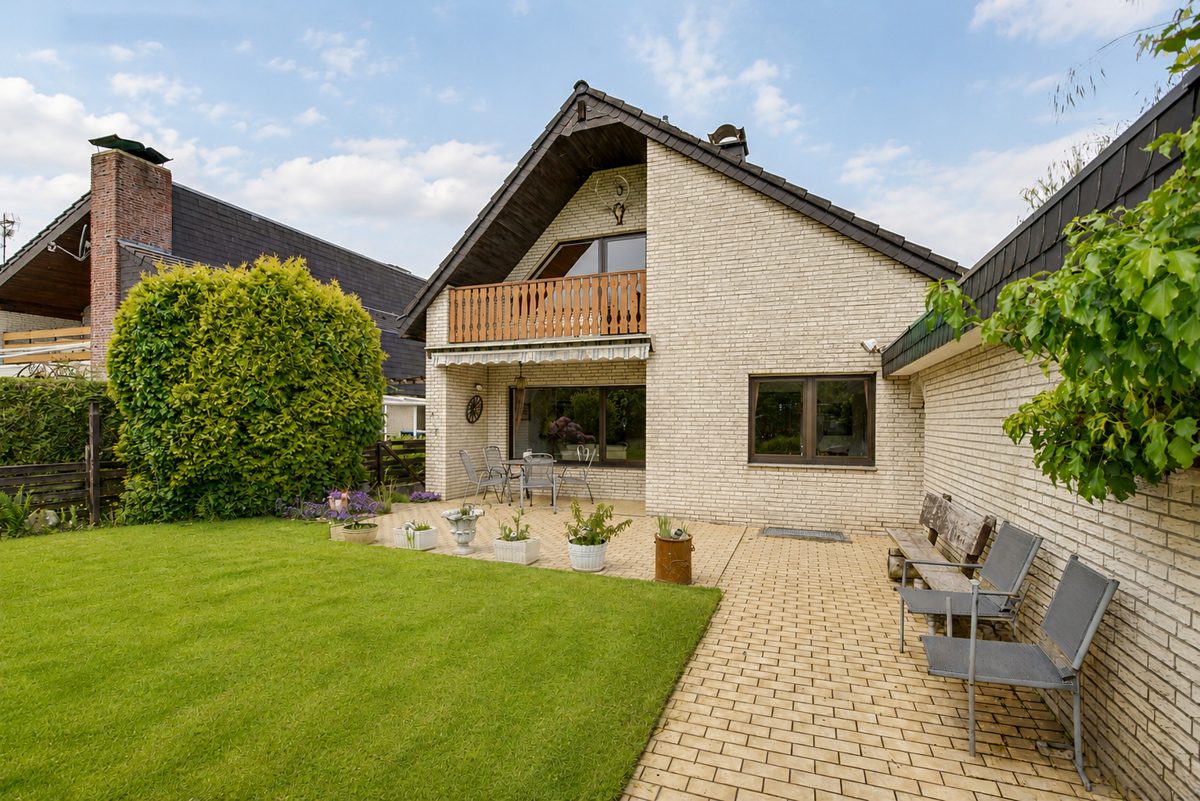 Immobilienangebot - Aldenhoven - Alle - Raum für Familie, Ruhe und Lebensqualität – Freistehendes Wohnhaus mit besonderem Charakter