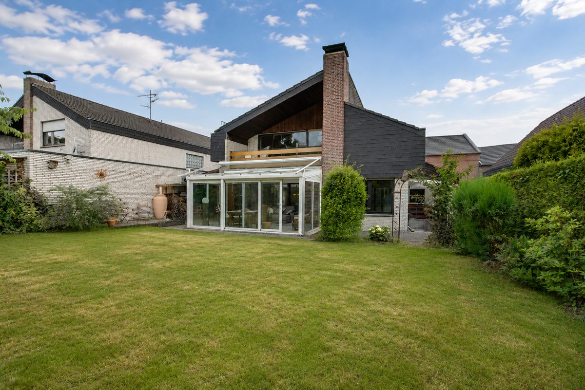 Immobilienangebot - Aldenhoven - Alle - Außergewöhnliche Architektur trifft auf echtes Wohngefühl