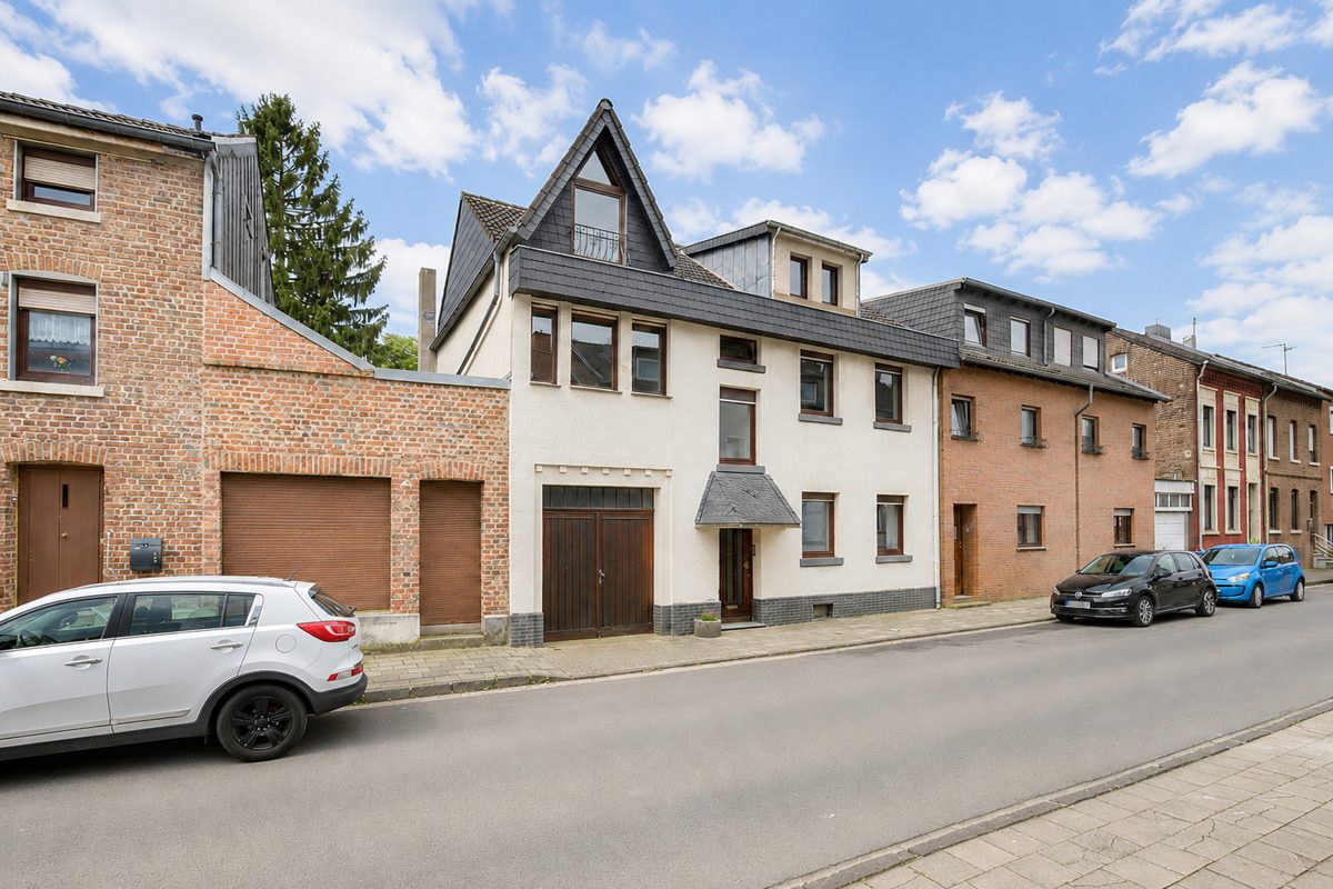 Immobilienangebot - Aachen - Alle - Raum für Familie und Zukunft in beliebter Wohnlage von Eilendorf