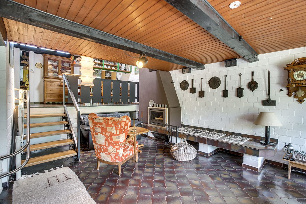 Immobilienangebot - Aachen - Alle - Exklusive Wohlfühloase – Außergewöhnliches Einfamilienhaus mit parkähnlichem Garten