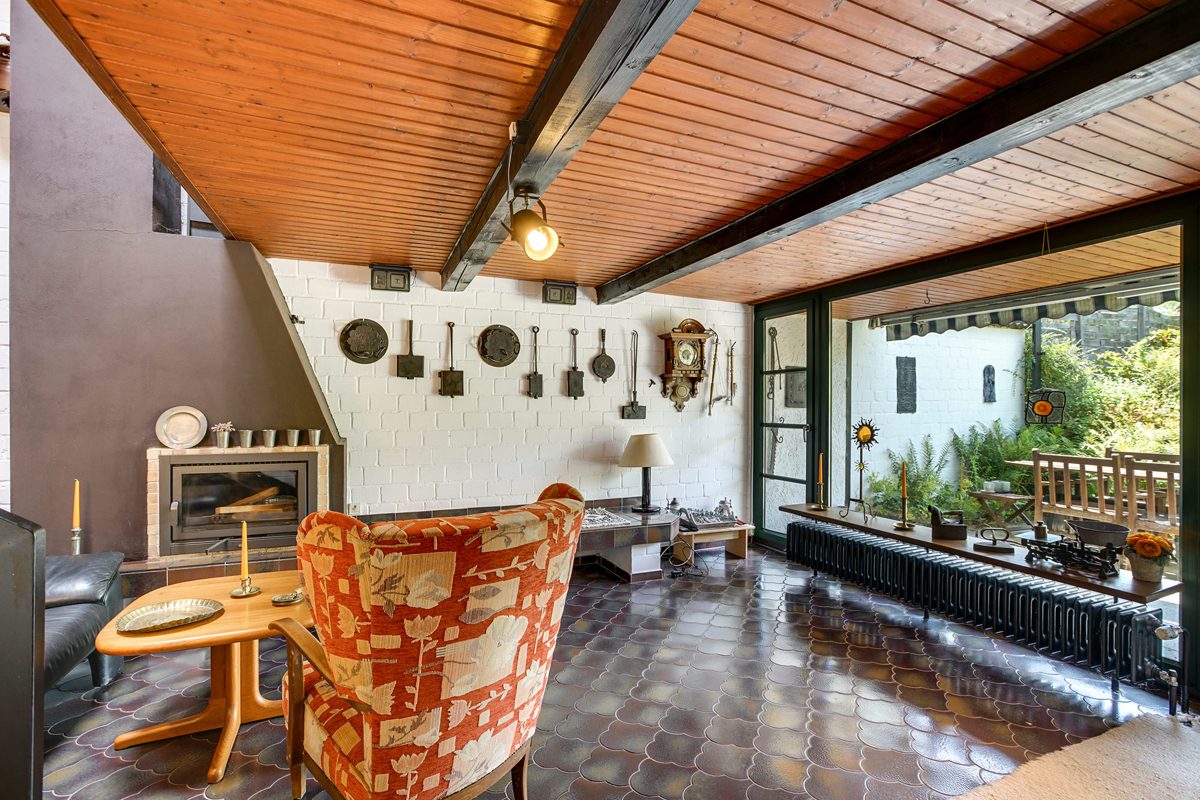 Immobilienangebot - Aachen - Alle - Exklusive Wohlfühloase – Außergewöhnliches Einfamilienhaus mit parkähnlichem Garten