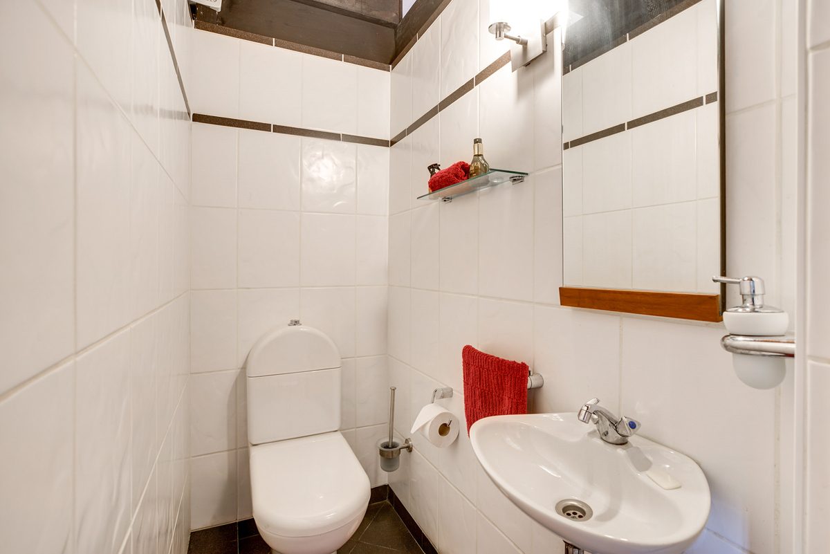Immobilienangebot - Aachen - Alle - Exklusive Wohlfühloase – Außergewöhnliches Einfamilienhaus mit parkähnlichem Garten