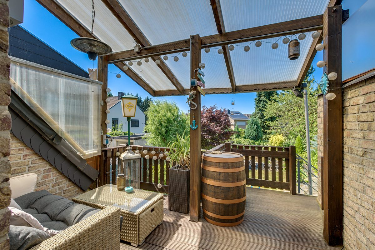 Immobilienangebot - Würselen - Alle - Wohnen oben. Arbeiten unten. Möglichkeiten ohne Ende.
