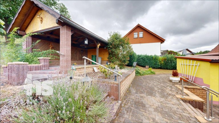 Immobilienangebot - Ahlsdorf - Alle - Provisionsfrei: Einfamilienhaus in Ahlsdorf mit großem Garten und großzügigem Wohnraum