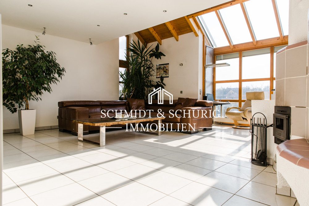 Immobilienangebot - Oberderdingen / Großvillars - Alle - Einfamilienhaus in familienfreundlicher Wohnlage!